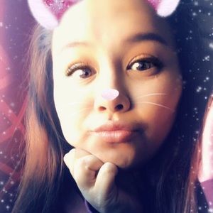 Meet your Posher, Ivette